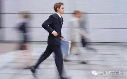 制作各种精致的甜甜圈,甜甜圈创意造型