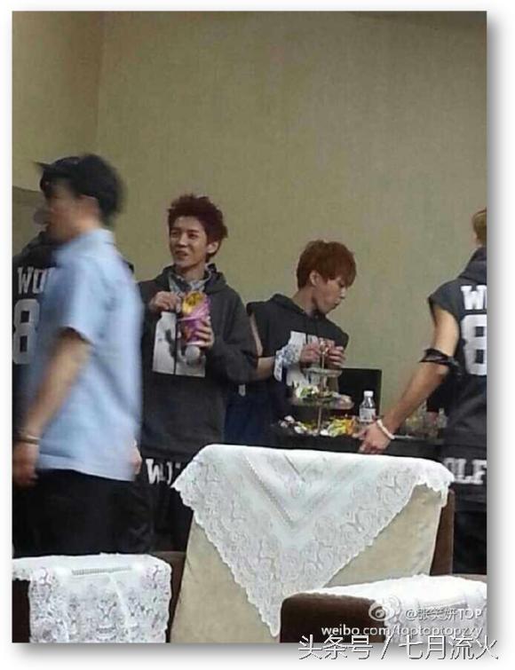 阳光背后的故事简短,阳光背后的故事电影