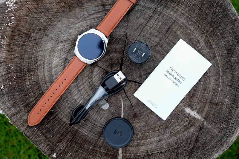 ticwatch2对比苹果手表,智能手表ticwatch2防水