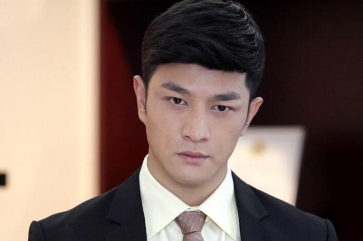 演周星驰功夫电影里的所有明星,周星驰少林足球十大配角