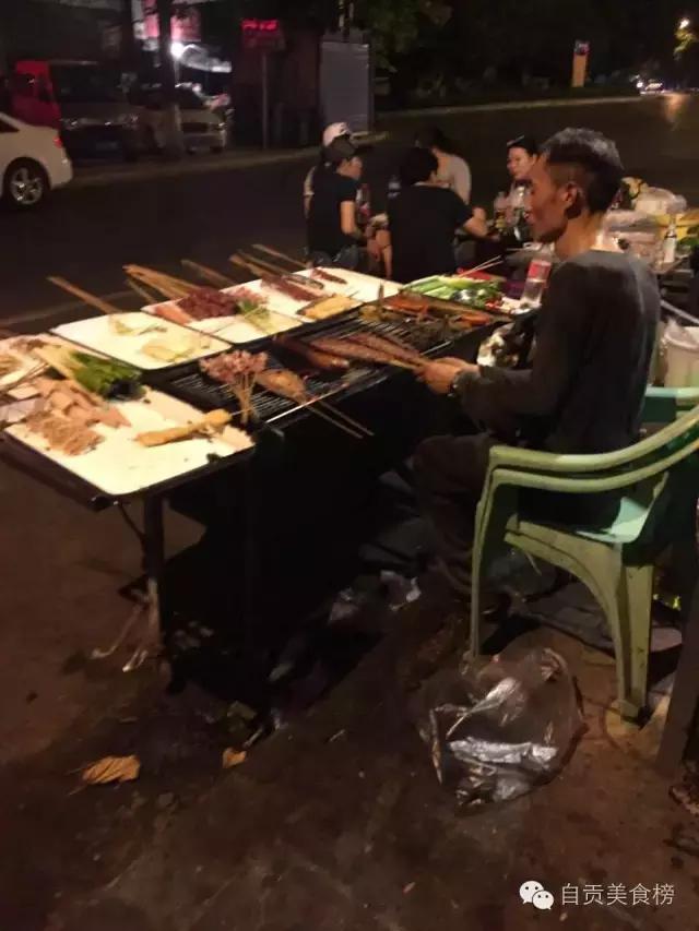 详解自贡这7家拽上天的馆子，凭什么顾客要受这份气！