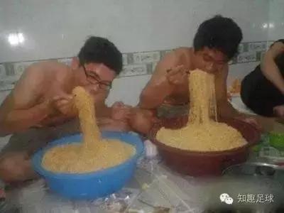 足球幽默文章,搞笑猜足球