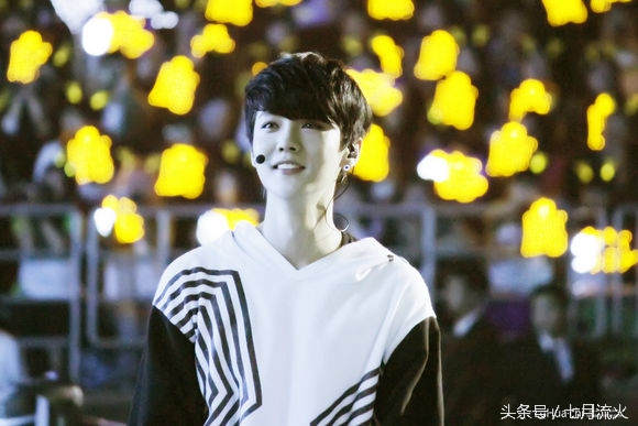 阳光背后的故事简短,阳光背后的故事电影