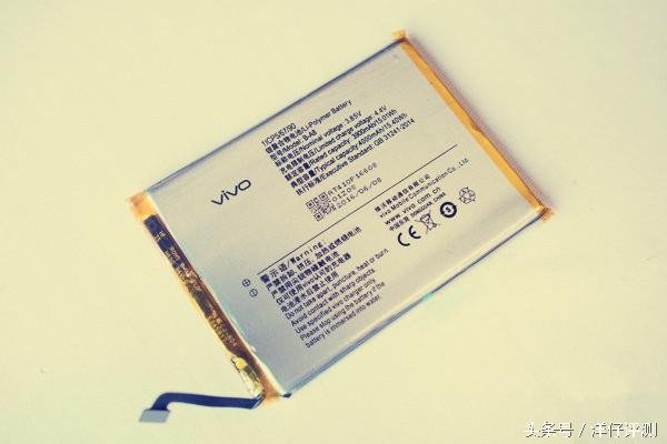 拆解一台vivox7plus全网通手机,vivox7测评