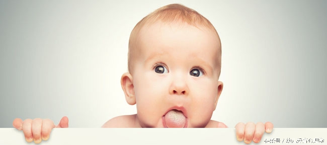 婴幼儿舌头发黑是怎么回事,婴幼儿舌头发紫的图片