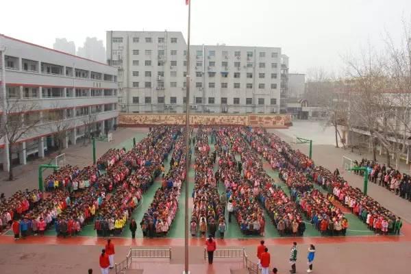 郑州最牛X的10所小学,美国人评的，你认可吗？