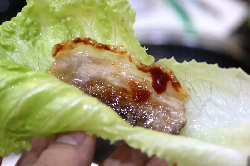 宜宾东街二楼烤肉店在哪里,宜宾半岛大院附近的烤肉店