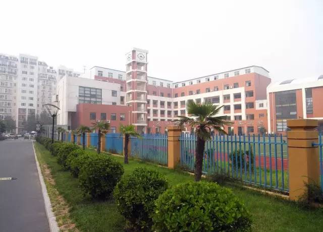 郑州最牛X的10所小学,美国人评的，你认可吗？