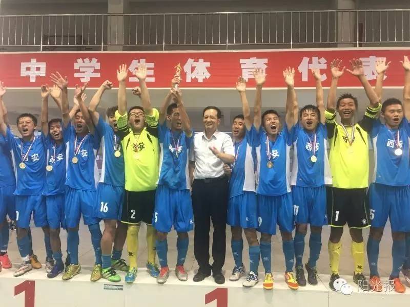 这群“侠者”带着“兴趣”四处征战，这个暑假，他们到底经历了什么