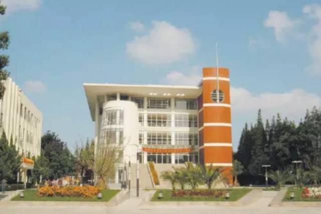 去上海交通大学攻略,开学攻略get