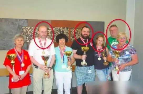 你可能不知道歪果仁已经快把中国麻将“截胡”了