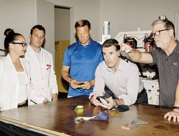 安德玛耐克,安德玛竞争对手