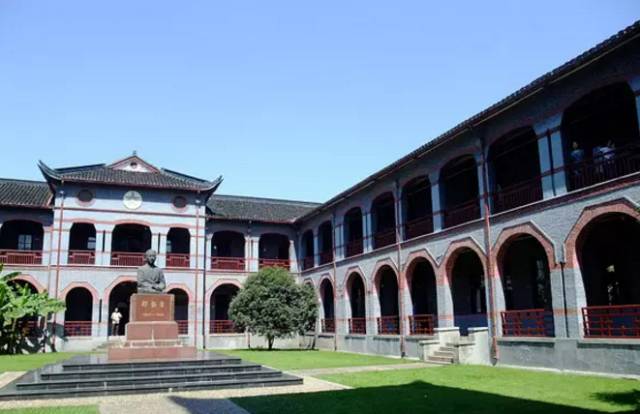 去上海交通大学攻略,开学攻略get