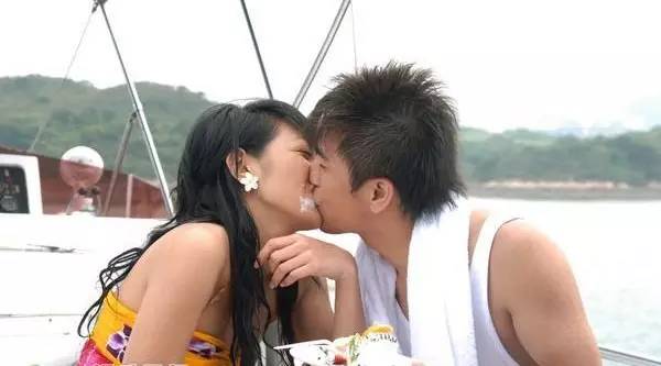 凭借《美人心计》他一举扭转地位，而同门的其他四人竟个个......