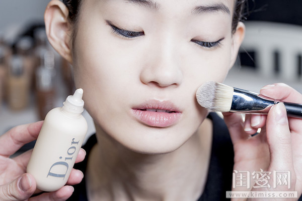 迪奥dior2022春夏女装时装秀,dior迪奥2019秋冬成衣发布秀