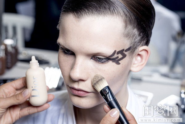 迪奥dior2022春夏女装时装秀,dior迪奥2019秋冬成衣发布秀