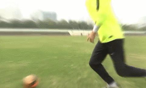 伊瓜因决赛三次单刀,伊瓜因单刀机会