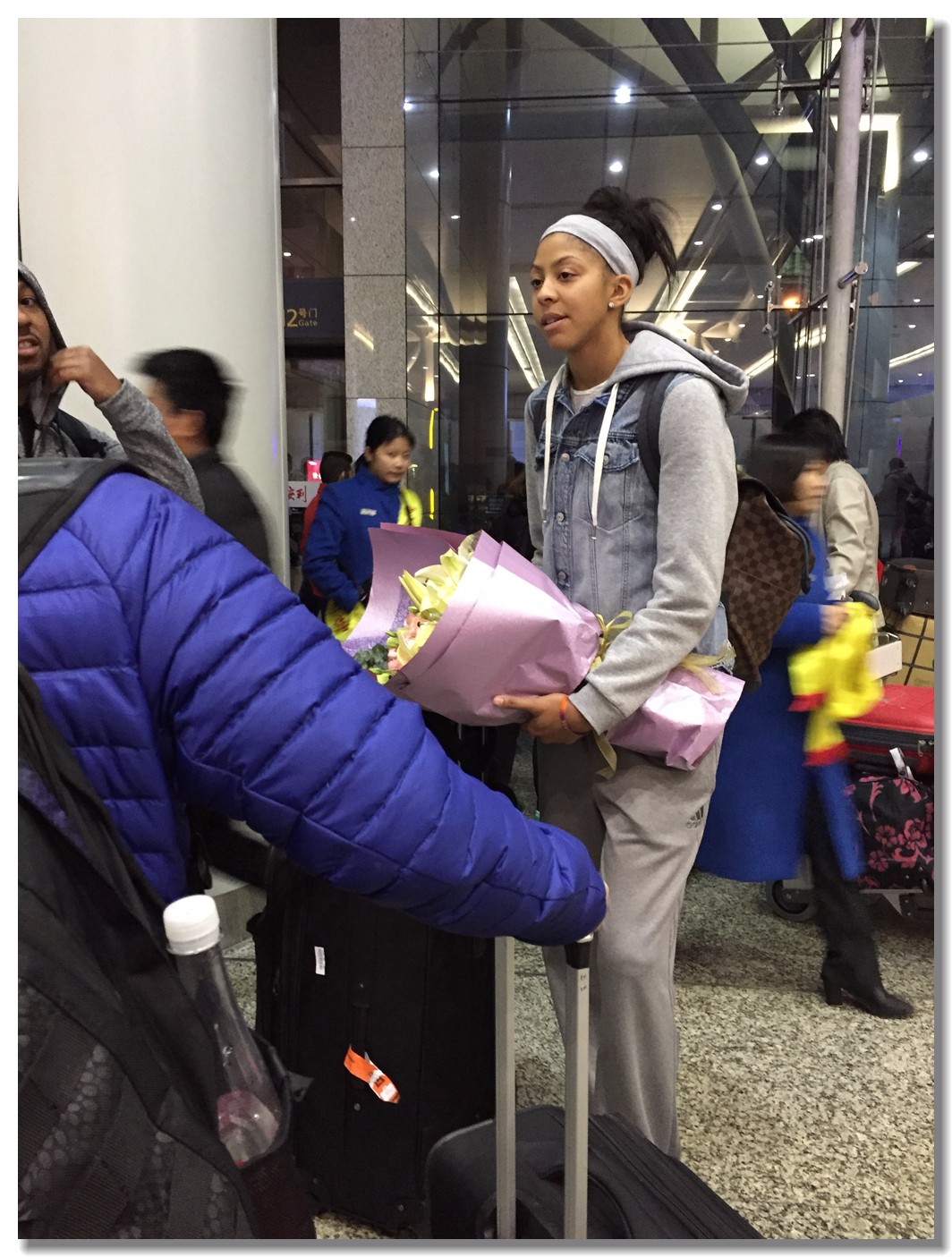 深疆大战前夜插播一则女篮新闻