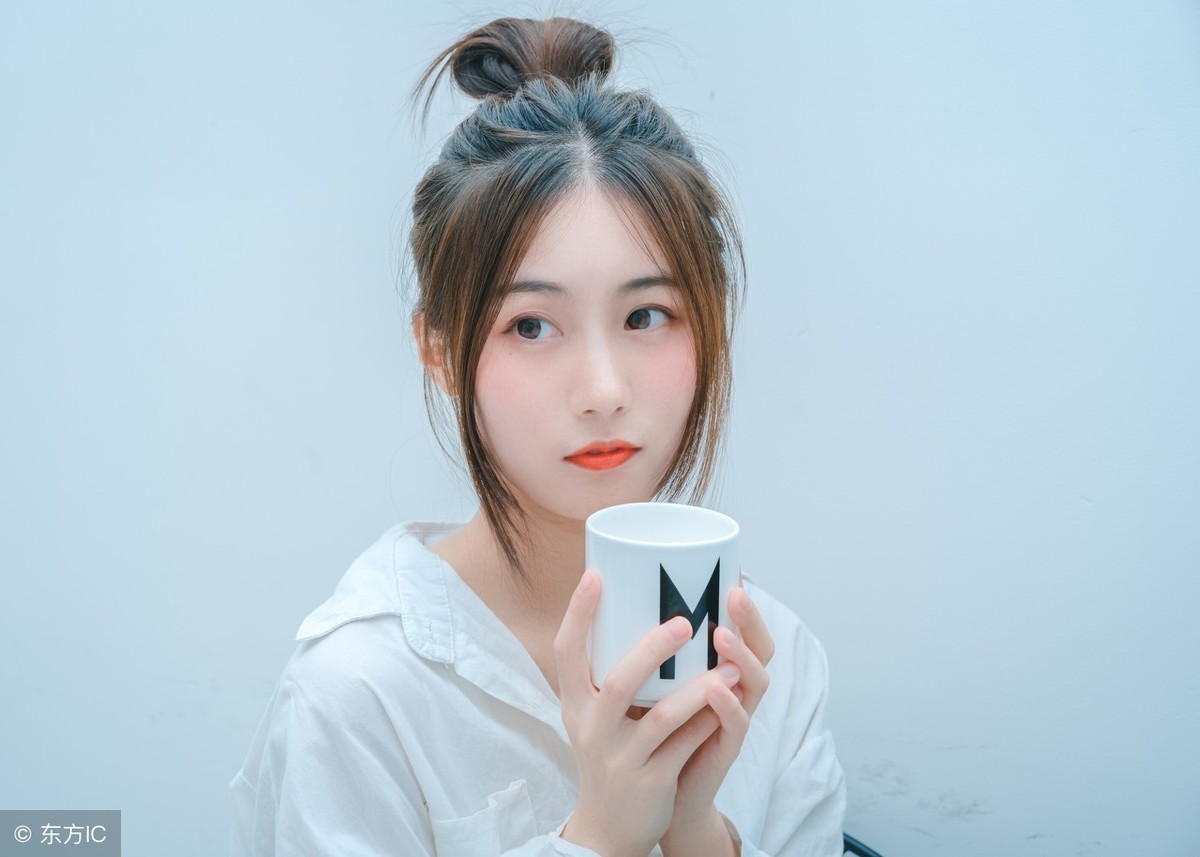 儿子带女友回家父亲却傻眼了,儿子带女儿回家的小说