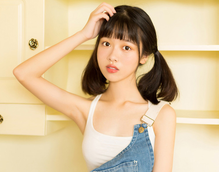 故事：他最后还是选择了妹妹，眼看要签的合同也突然有了变数