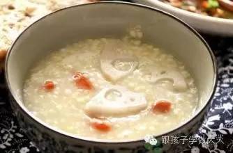 能缓解孕吐的家常菜,缓解孕吐的10种神奇食物视频大全