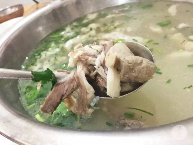 你以为的自贡实际上的自贡,自贡菜又辣又咸