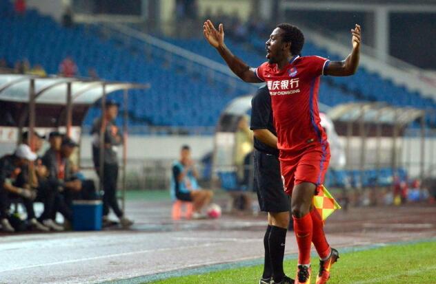 费尔南多点球破门,费尔南多任意球破门江苏苏宁