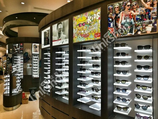 上海机场免税店最近人气,上海浦东免税店销售额