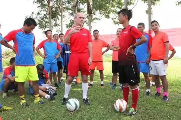 进入金色九月，恒圣体育国培团队依然在路上！