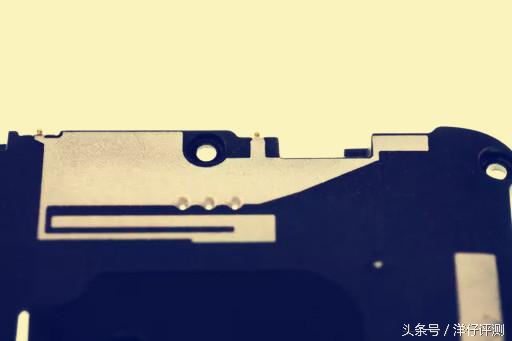 小米5位插线板拆解,小米5pro拆解