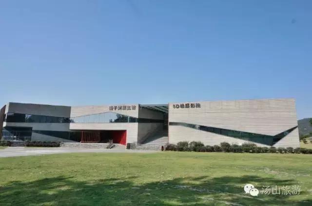 天气这么好，一起来汤山钓鱼、骑马、吃鹿肉、看鳄鱼吧！