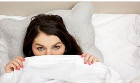 宝宝脸上痘痘有白色脓包,脸上长脓包痘痘怎么办