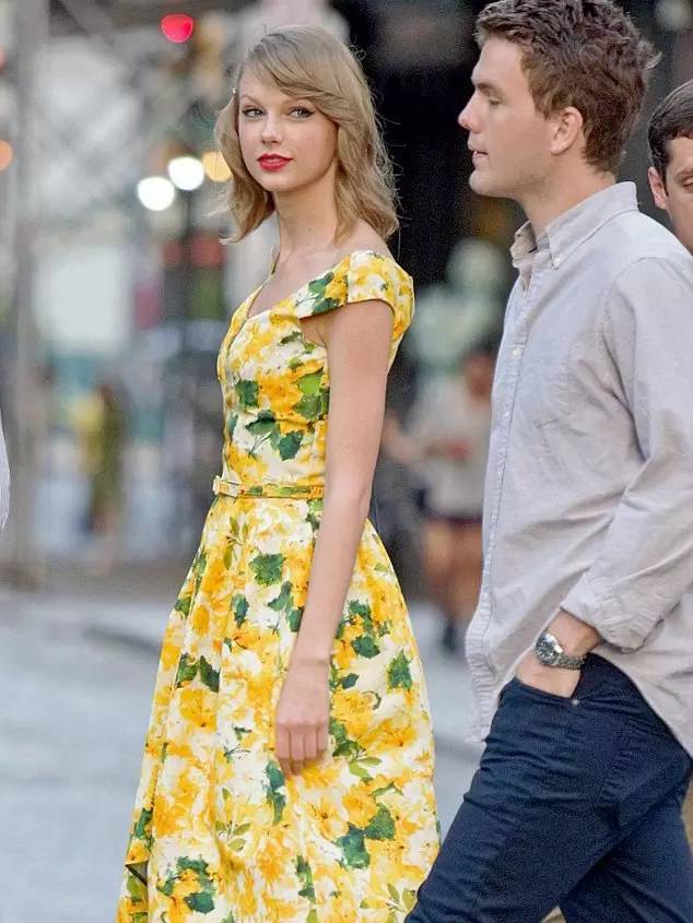 想和霉霉一样斩获男神，你需要的是一个复古style