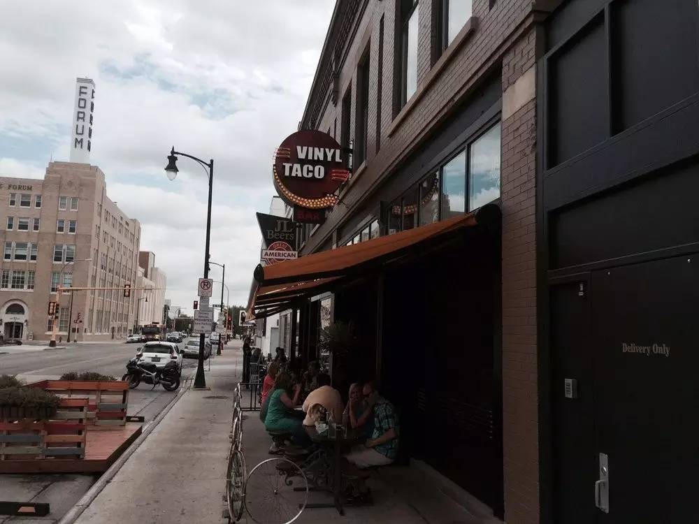 在美国吃墨西哥卷饼 (美国最好吃的墨西哥州美食)