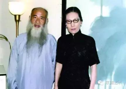 孟小冬最后为什么离开梅兰芳,孟小冬结局如何