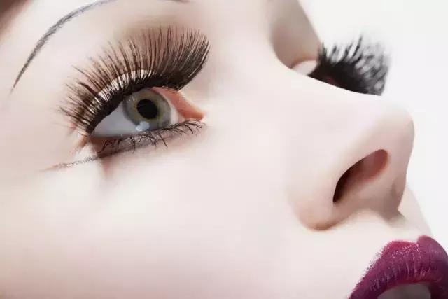 眼型好看的女生说明了什么,眼睛对一个女生颜值有多重要