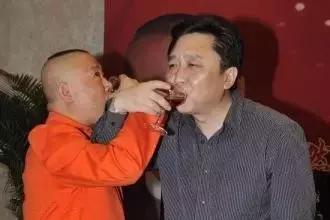 郭德纲我愿意给你当狗原文,郭德纲本来想给你当条狗