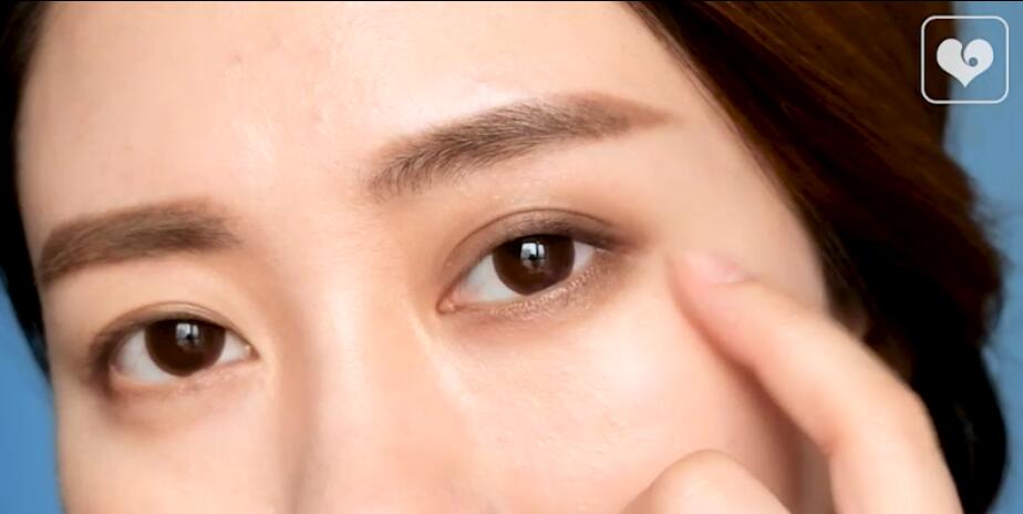 内双眼影手残画法,手残党也能学会的眼影画法