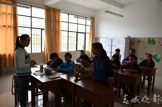 他们把特别的爱给了特别的孩子