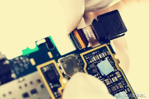 小米5位插线板拆解,小米5pro拆解