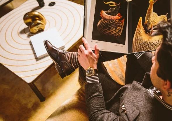 时刻美手表表带怎么调节松紧,手表表带关注事项