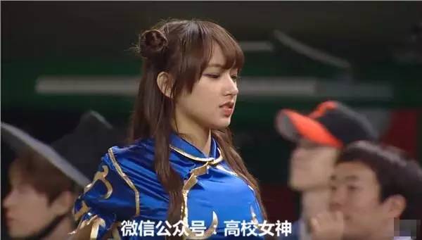 宇宙少女惊艳全场,宇宙少女秀彬开球