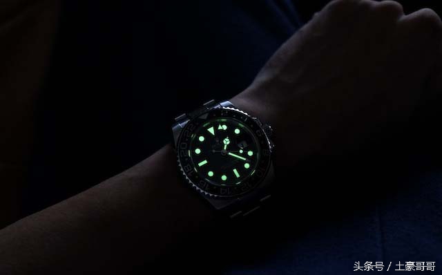 劳力士探险家2性能,劳力士探险家老款216570值得买么