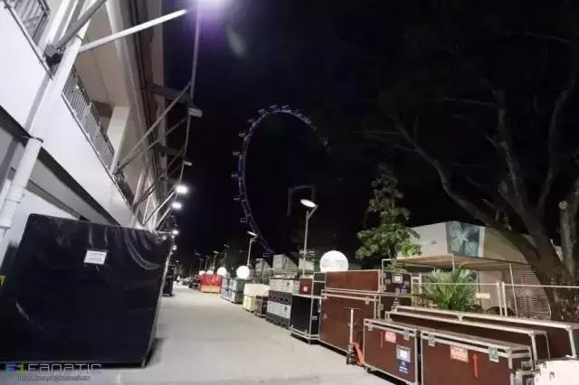 F1今晚开赛新加坡，霸气跑道看个够！