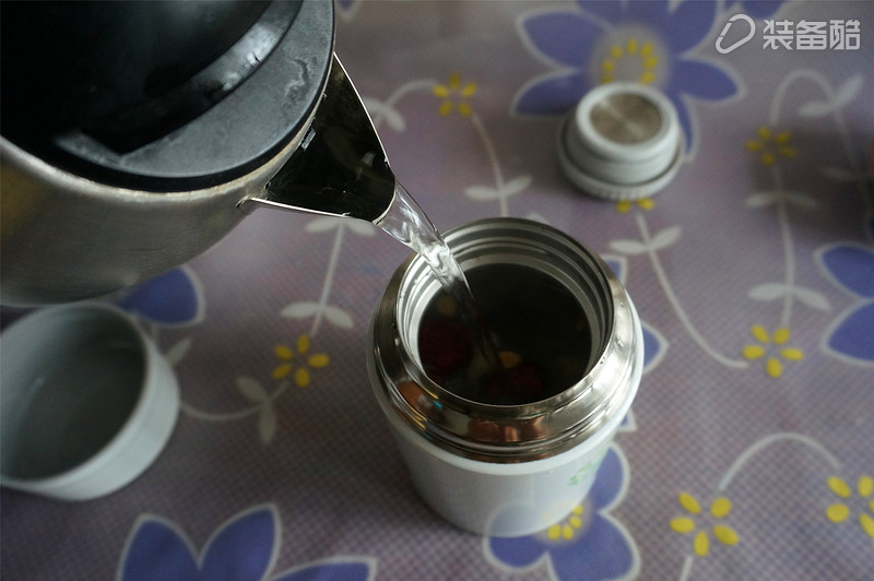 焖烧罐到底好不好,焖烧罐的讲解