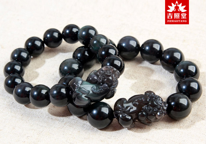 男士貔貅黄金手链佩戴方法,貔貅手链和手表一起的佩戴方法