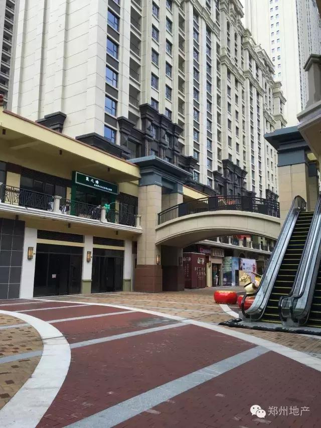 郑州附近有几个万达广场,郑州万达广场四楼视频
