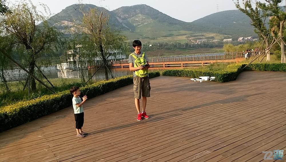 大疆无人机入门级和千元无人机,百元无人机和千元无人机区别