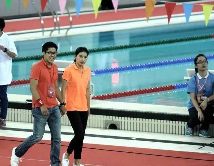 香港豪门三代霍启刚,报道霍启刚