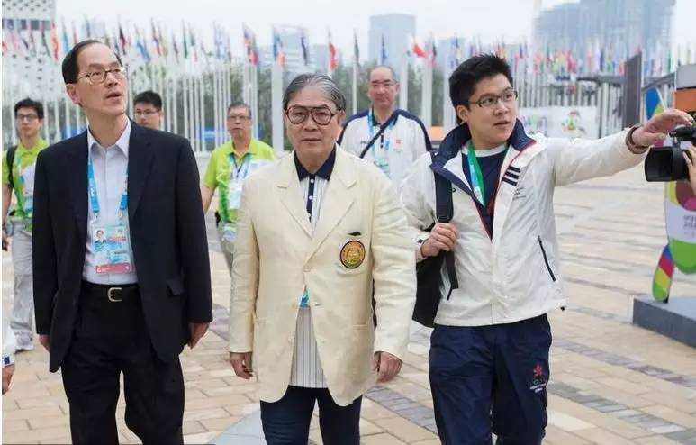 香港豪门三代霍启刚,报道霍启刚